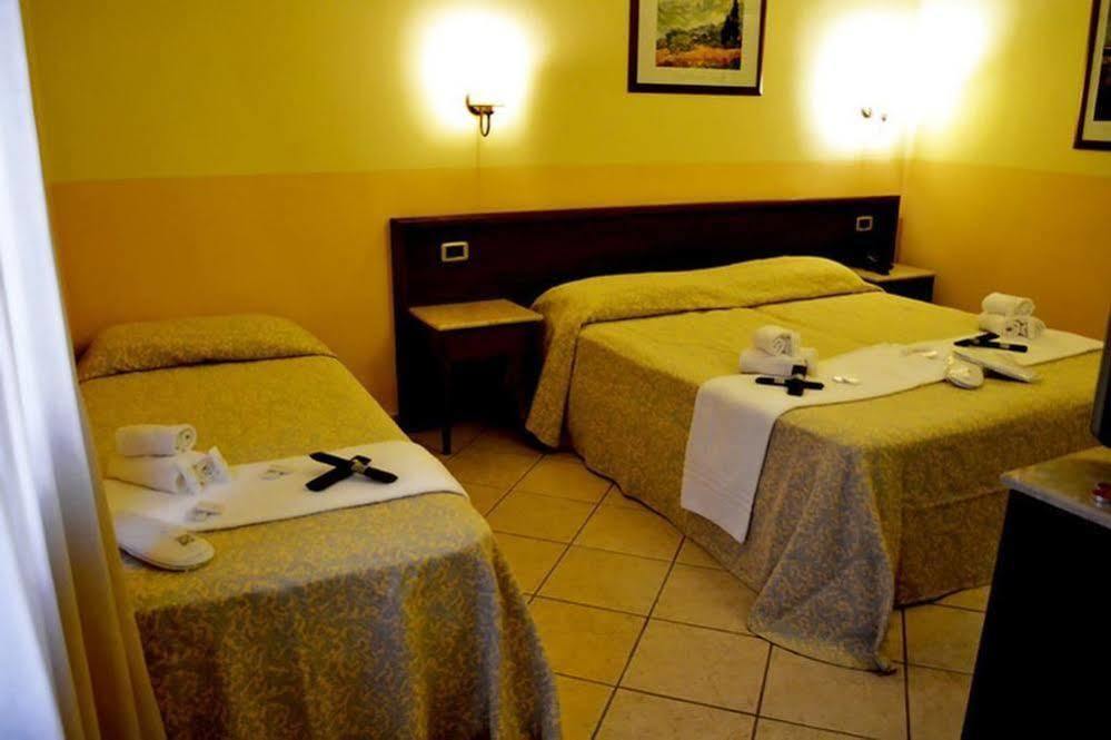 Hotel Gangi Piazza Armerina Buitenkant foto